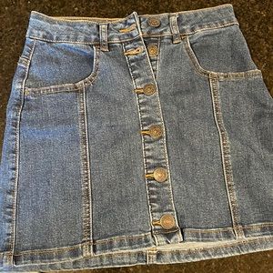 Denim skirt